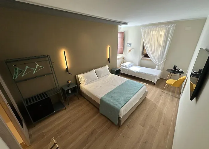 Al Vico Bedrooms Bed & Breakfast